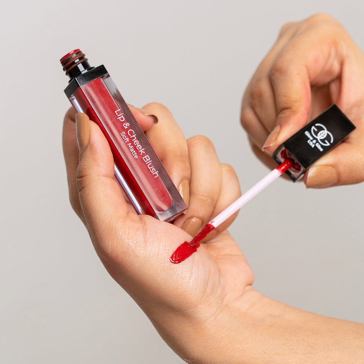 Glow & Glee Love Kiss shade