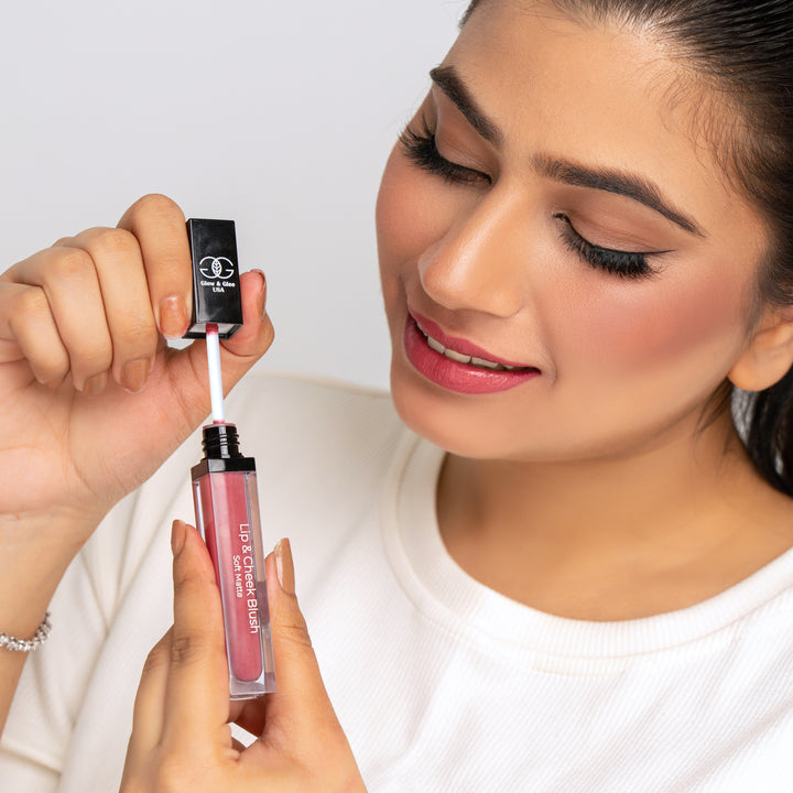 Glow & Glee Soft Kiss shade