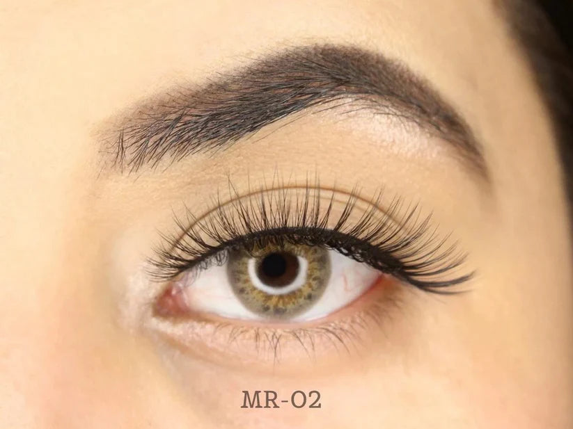 Miss Rose 3D mink lashes MR02 close-up
