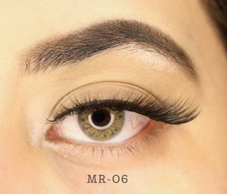 Miss Rose 3D mink lashes MR06 close-up
